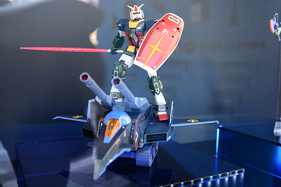 重塗装ナイチンゲールにシビれた！ 「ガンダム」シリーズの最新「超合金フィギュア」まとめ - 価格.comマガジン