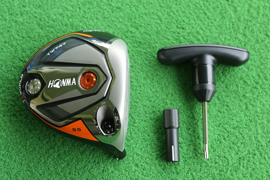 ホンマ　本間　HONMA ドライバー　ツアーワールド747 右　455 9.5°