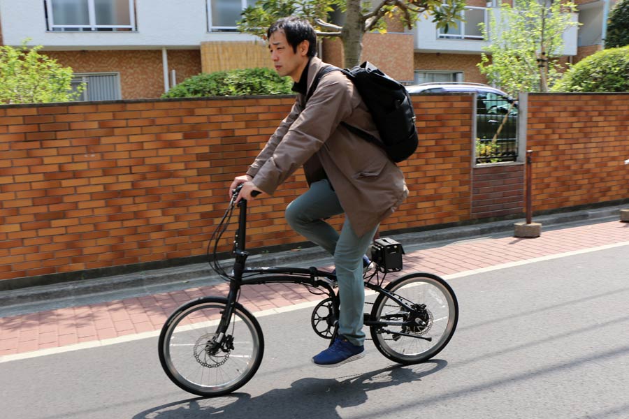 おしゃれ！ 折りたたみミニ自転車 - 自転車本体