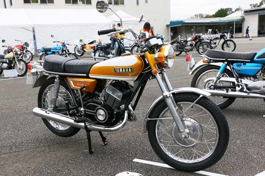 古きよき名車がずらり！ ヤマハの歴史をなぞる数々のバイクを見て
