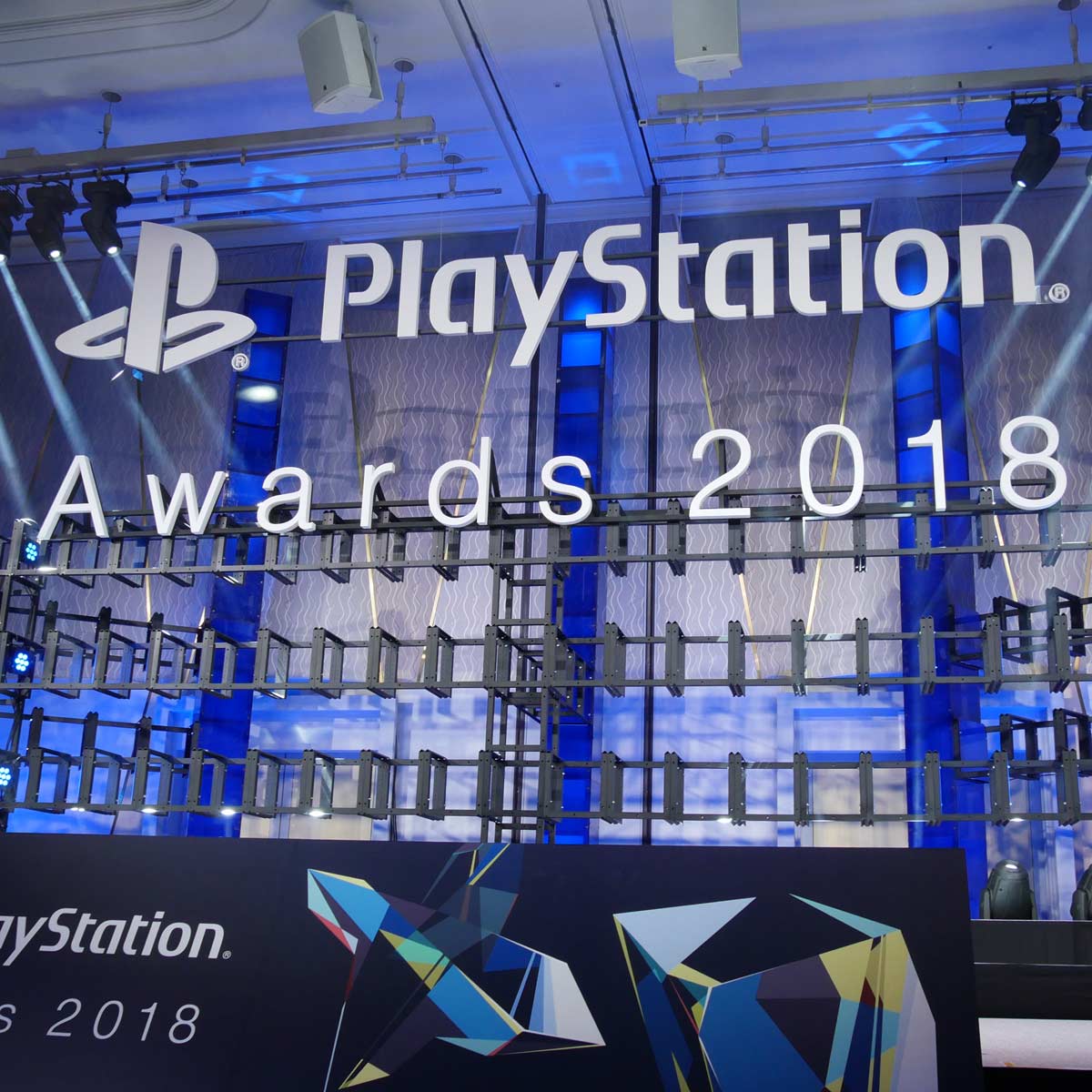 2018NuPS4vōłꂽQ[́I? uPlayStation Awards 2018v|[g