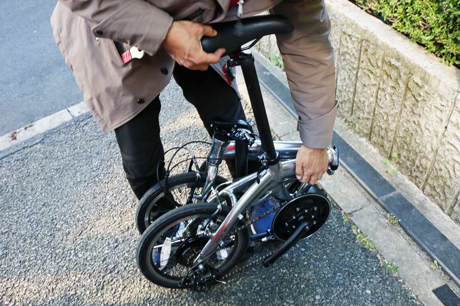 輪行にイイ！ モバイルバッテリーで動く超軽量なe-Bike「ULTRA LIGHT E 