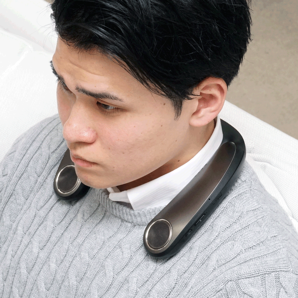 EFAulbNXs[J[ɖ{o!? V[vuAN-SX7AvUr[