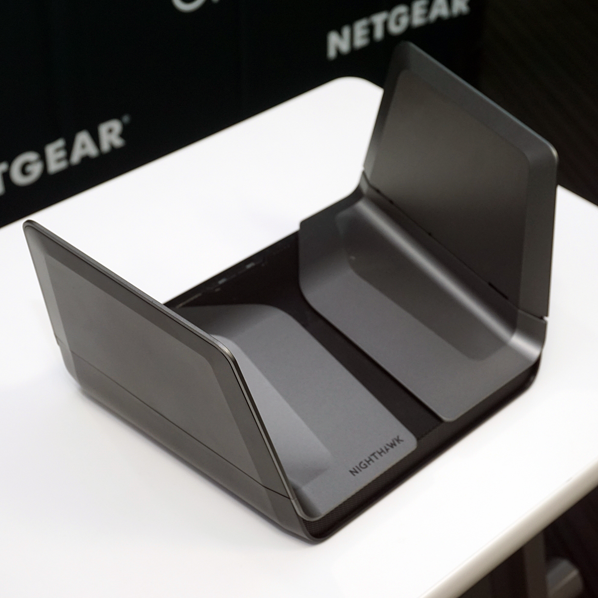 lbgMAő4800MbpsWi-Fi 6Ή[^[AlexaڃbVWi-Fi𔭕\