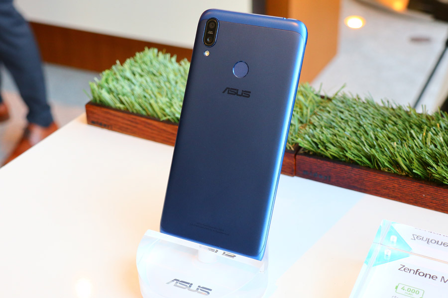 ZenFone Max Pro M2  ZB631KL RAM4GB ブルー