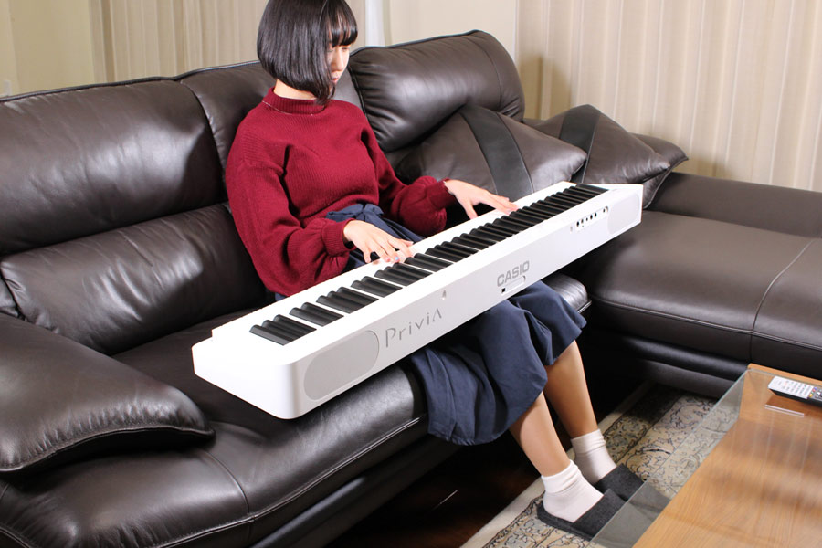 カシオの新型フルサイズ電子ピアノ Px S1000 弾いてみた スリム