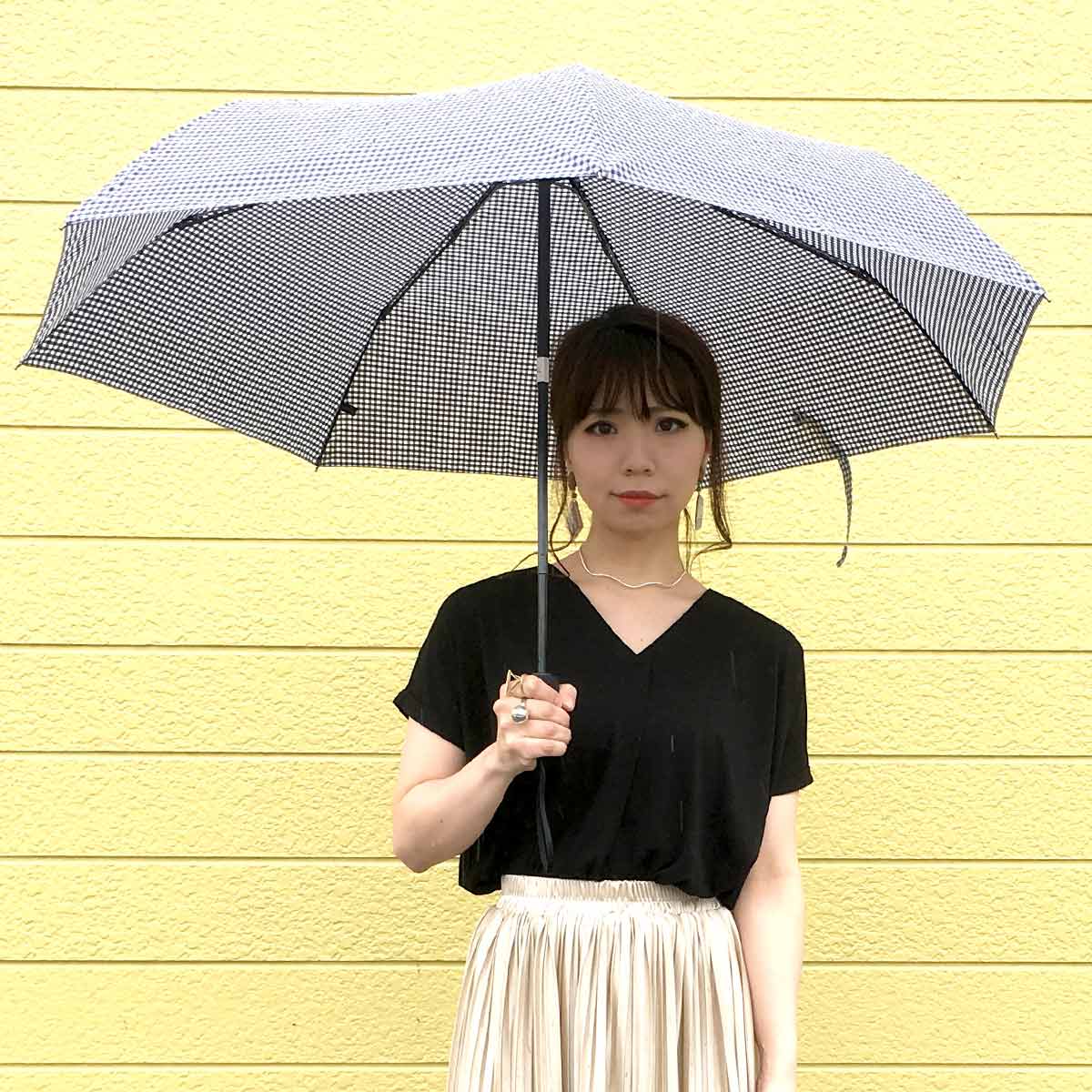 憂鬱な雨の日を ちょっと楽しくしてくれる おもしろ傘 8本 価格 Comマガジン
