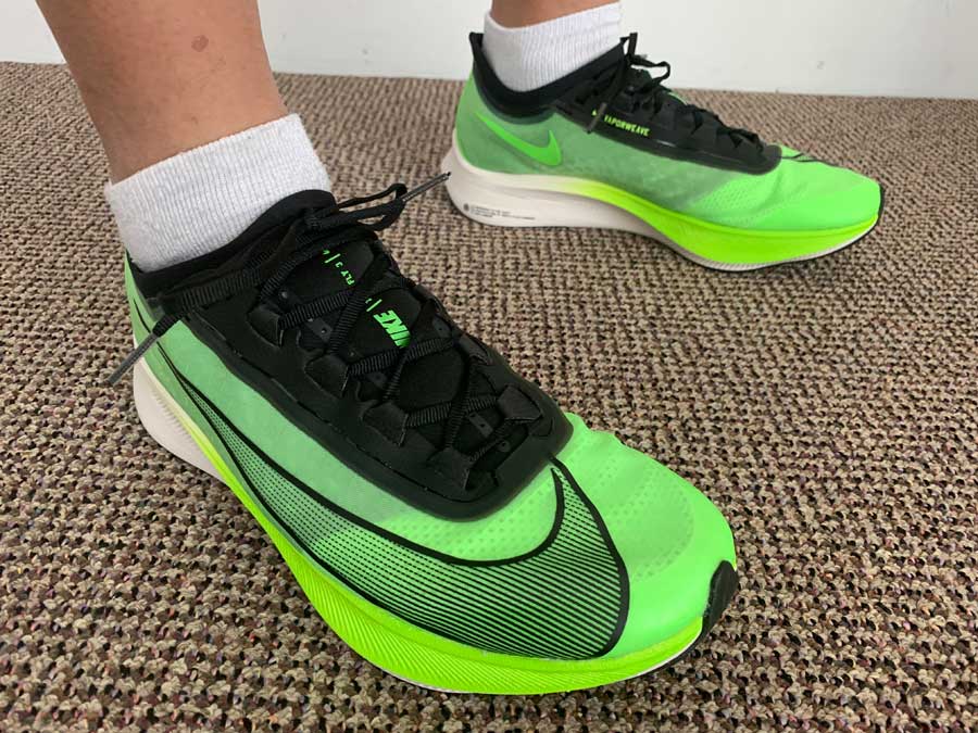 NIKE ZOOM ランニングシューズ 厚底 - スニーカー