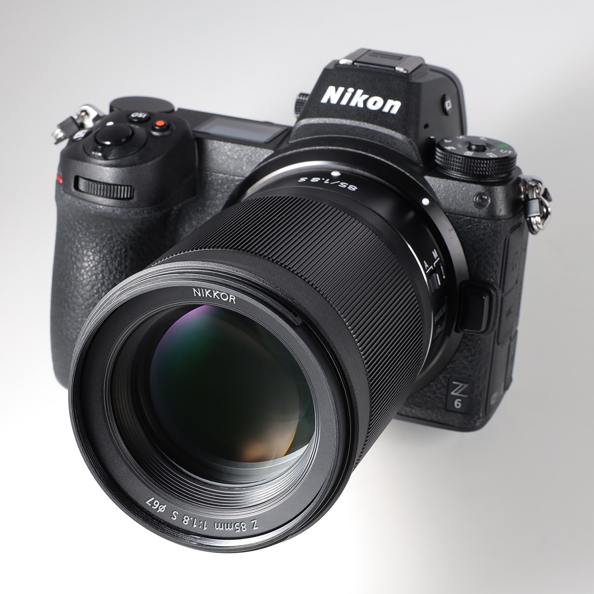 Z}Eg̒]YuNIKKOR Z 85mm f/1.8 SvXibvBeŎI