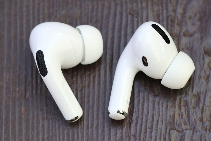 APPLE AirPods Pro ノイズキャンセリング付完全ワイヤレスイヤホン