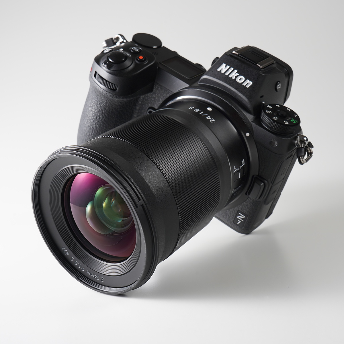 jRZ}Eg̍LpYuNIKKOR Z 24mm f/1.8 Svʃr[I