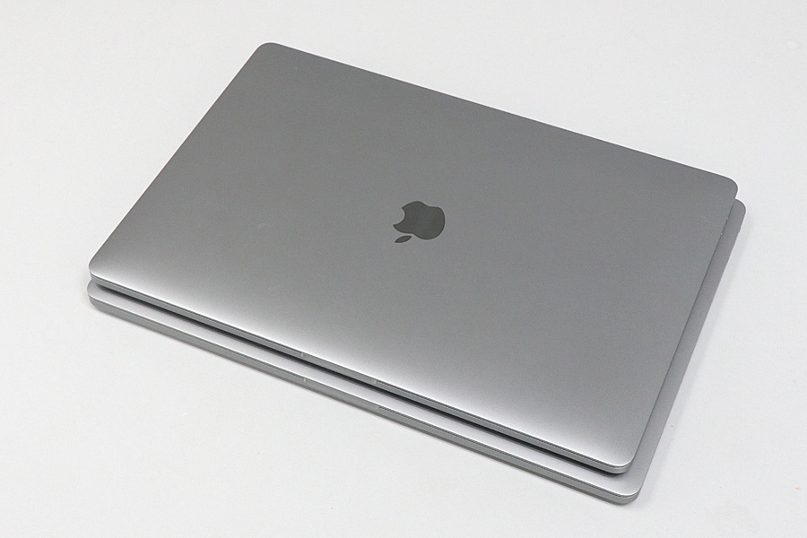 MacBook Pro」16インチモデルをレビュー、15インチモデルからどう