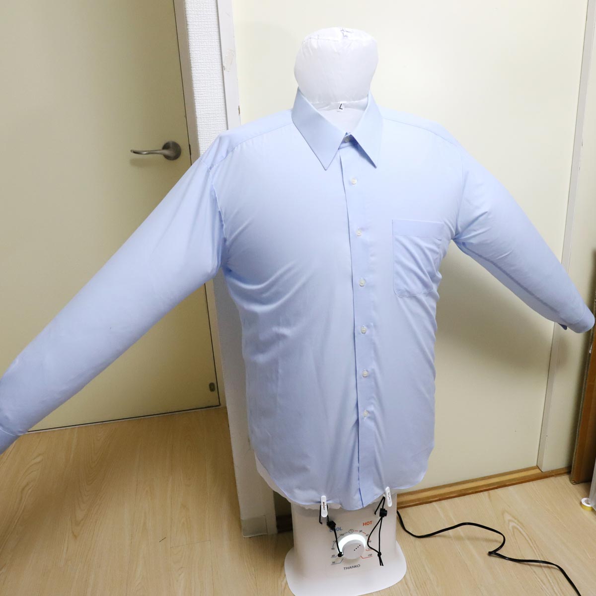 洗った服がすぐ着れる 速乾 シワ伸ばしができる 人型乾燥機 に感動 価格 Comマガジン