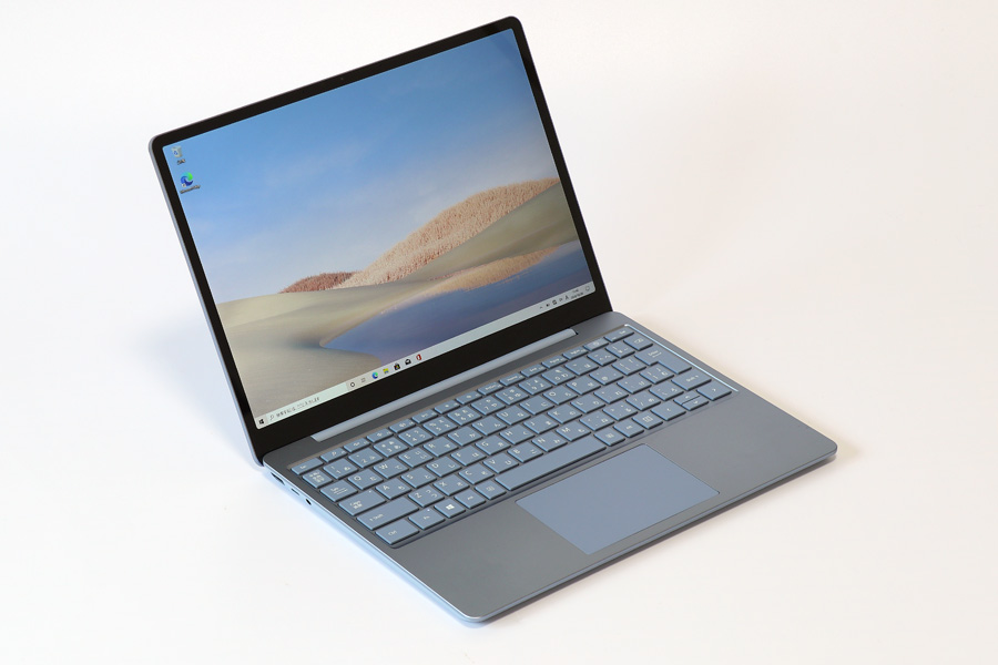 価格もサイズも“今”にちょうどいい！ 「Surface Laptop Go」実機