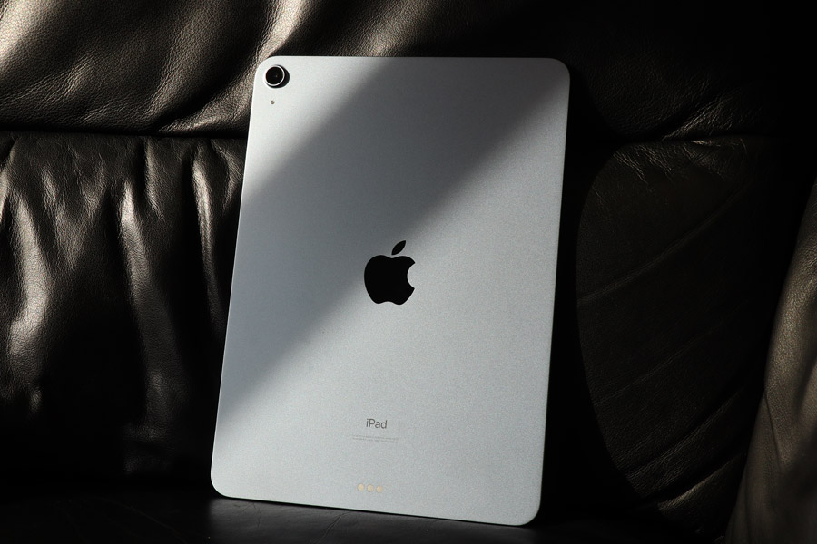 独特の素材 美品　iPad (第4世代)10.9インチ　スペースグレー Air タブレット