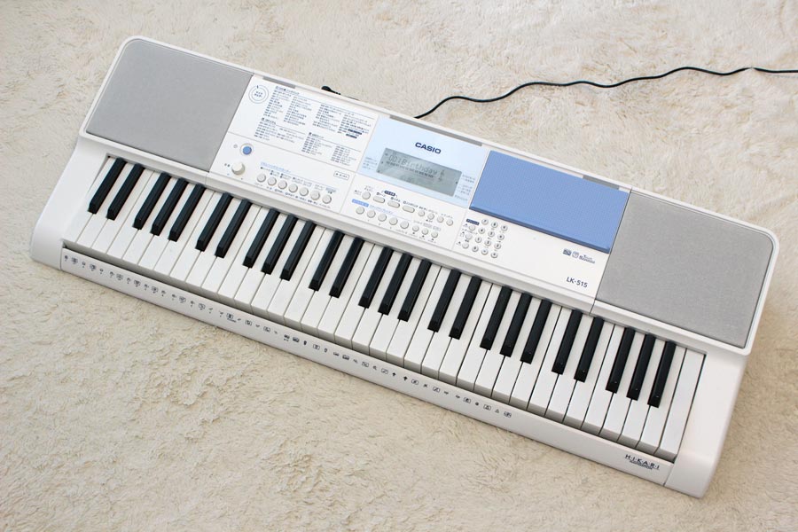 ショッピング取扱店 新品　未使用　LK-515 光ナビゲーションキーボード　電子ピアノ CASIO 鍵盤楽器