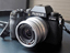 xmtCuX-S10vƁuXF 50mmF1.0vœqʐEaJ؂B
