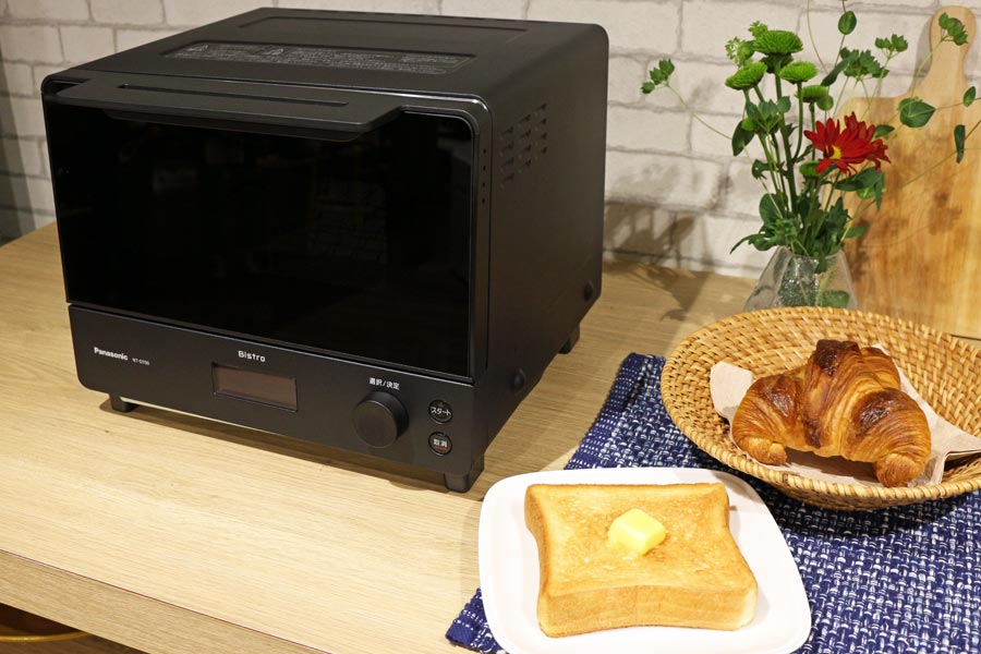 贈呈 Panasonic パナソニック NT-D700-W オーブントースター Bistro