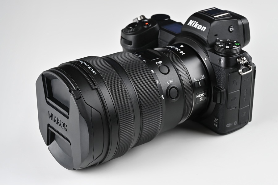 Nikon 14-24mm F2.8 超広角ズームレンズ