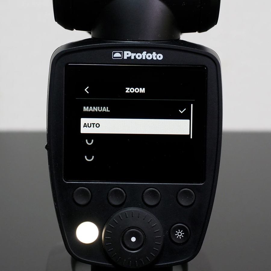 Bluetoothでスマホにも対応！ プロフォト「Profoto A10 Off-Camera Kit