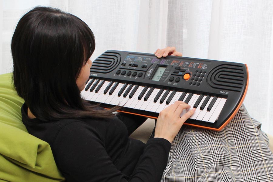 初心者向けの電子ピアノ キーボード情報まとめ 選び方 練習のコツ 防音の工夫まで 価格 Comマガジン