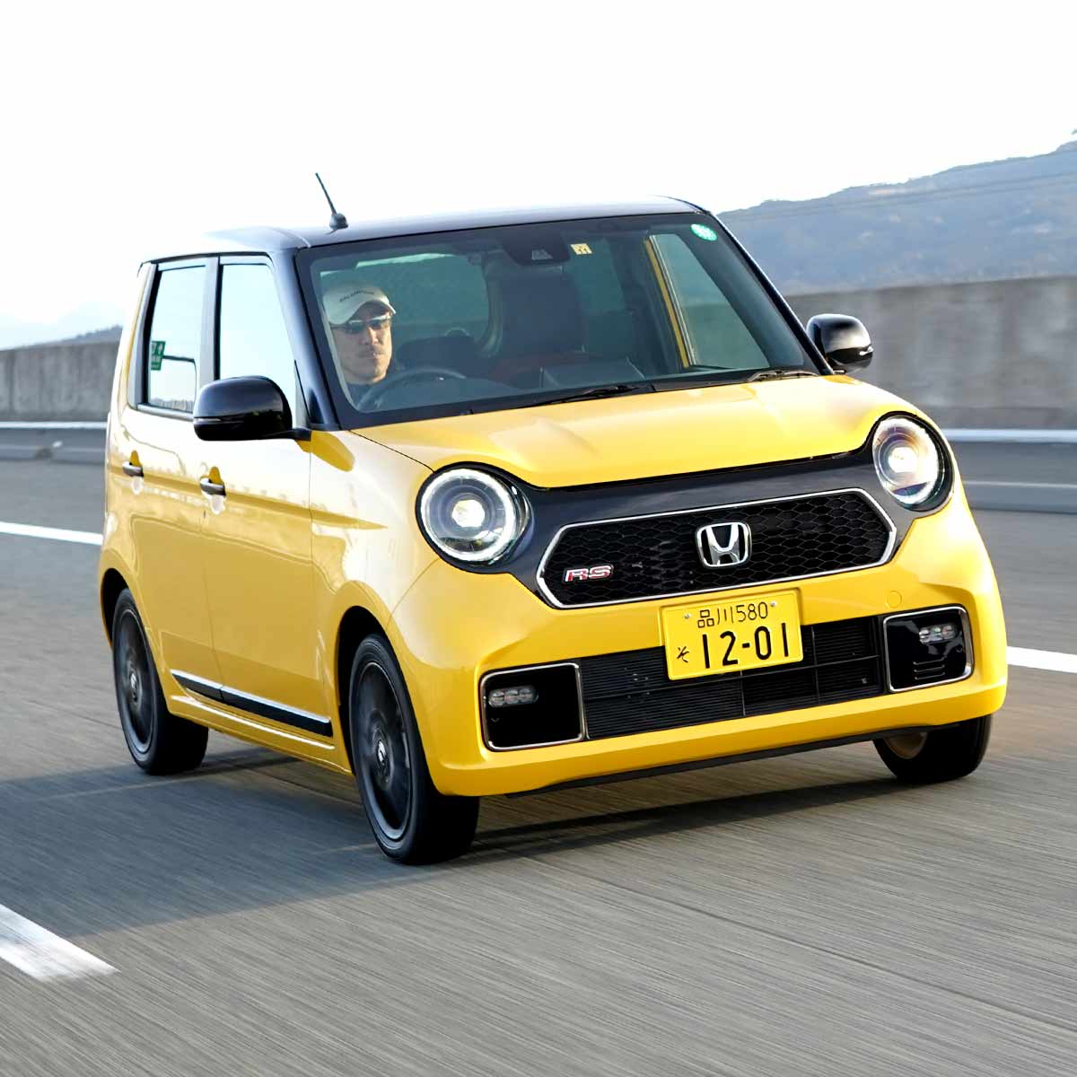 日産 キックス 進化したe Powerの走りがいい ライバル車と互角の魅力を備えた 価格 Comマガジン