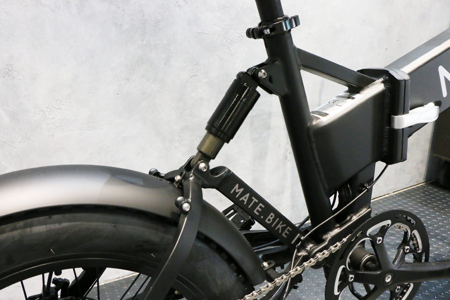 MATE X 油圧式ブレーキタイプ用 リアキャリア MATE BIKE 自転車 