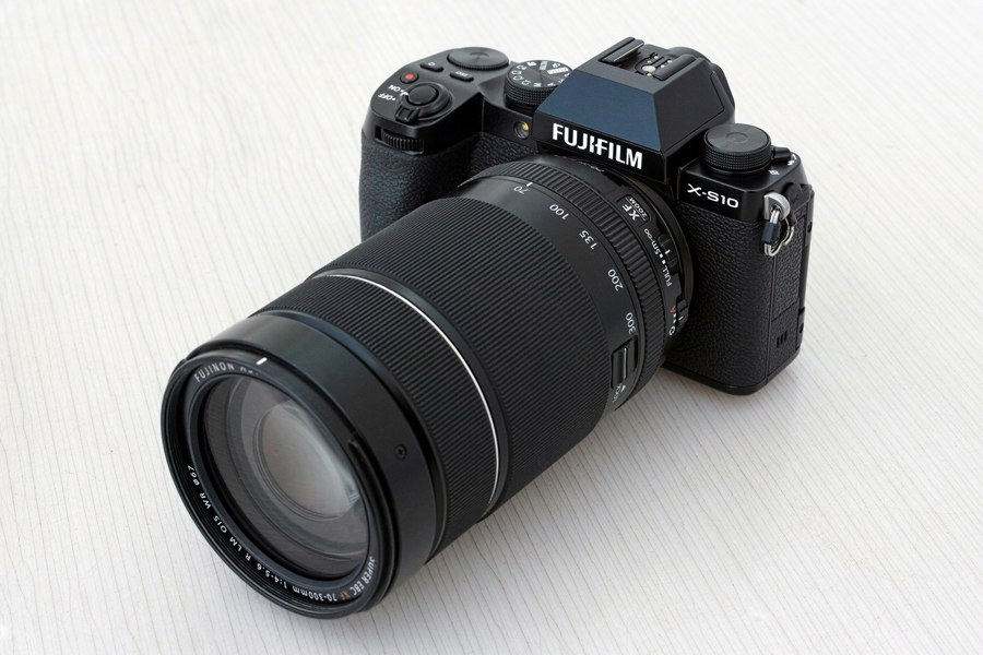 FUJIFILM富士フィルム X-S10とxc50-230mm OIS II