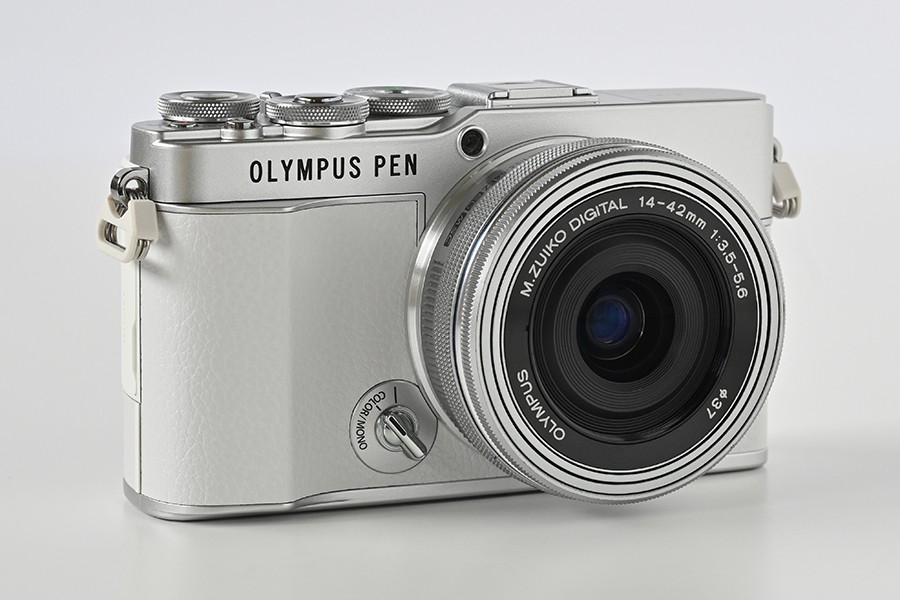 OM SYSTEM [E-P7 BODY SLV] PEN OLYMPUS ミラーレス一眼カメラ PEN E