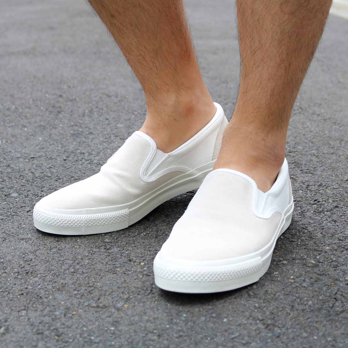 ナイキが斬新シューズを発売 手を使わずに履ける 脱げる ナイキ ゴー フライイーズ 価格 Comマガジン