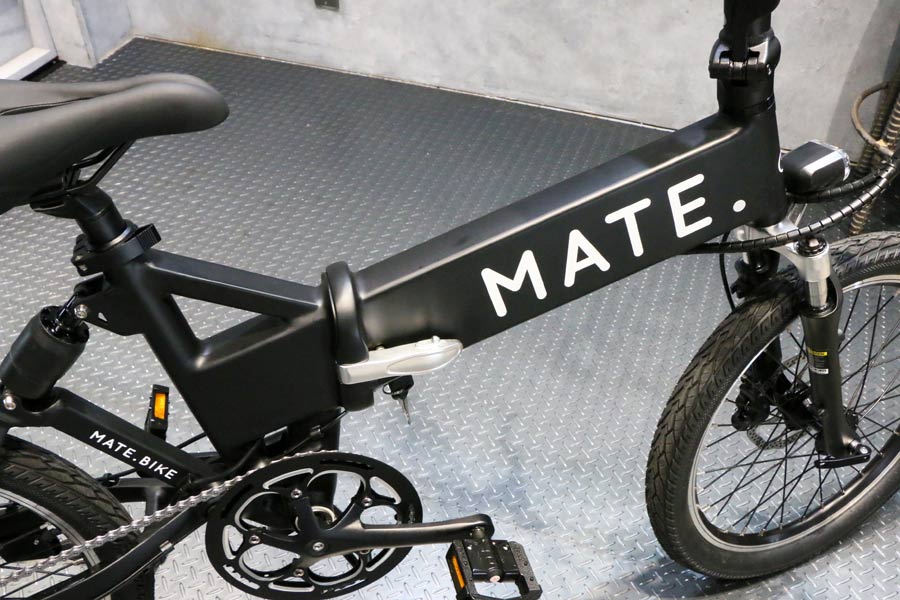 極太タイヤで話題となった「MATE.BIKE」のミニベロe-Bikeに街乗り向け