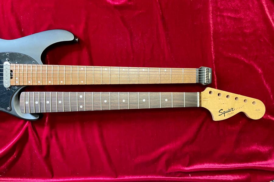 あのIbanezからも待望モデル登場！ 今こそヘッドレスギターに注目