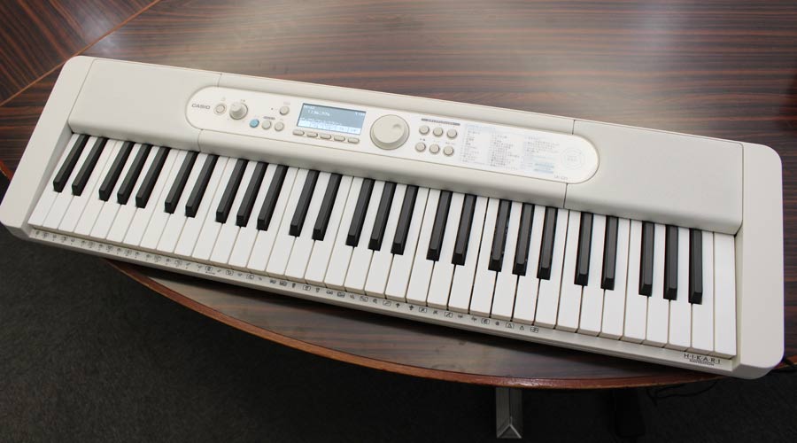 CASIO Casiotone 光ナビゲーションキーボード LK-520 - その他