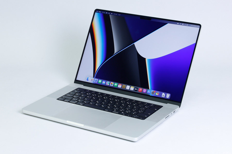 MacBook Pro 16インチ【USB-C-USB変換アダプタ付】