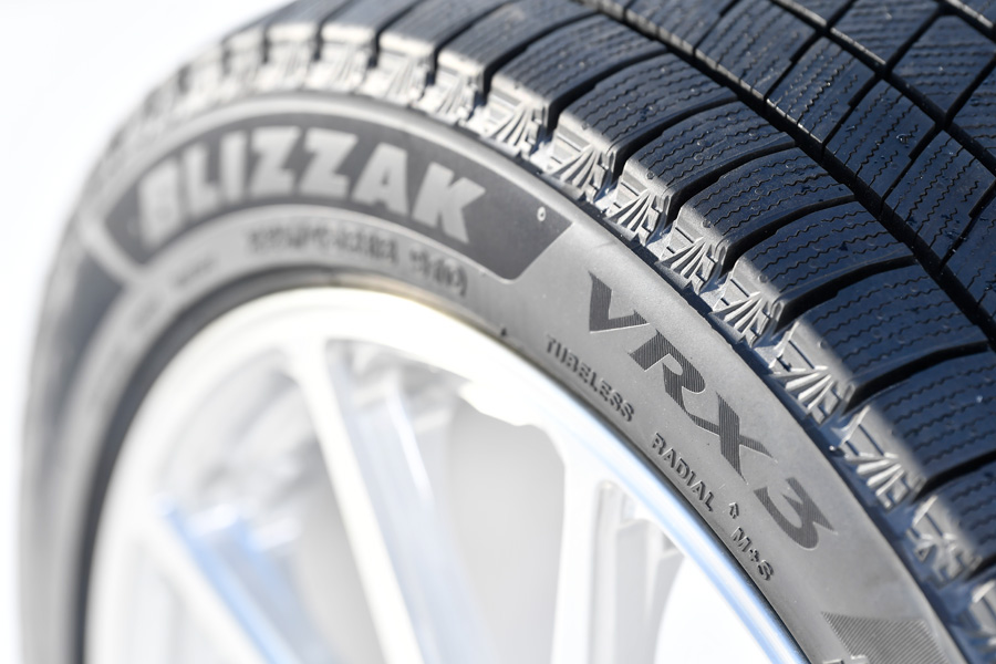 送料無料 ブリヂストン スノー 2本 VRX3 35R20 BLIZZAK スタッドレス ブイアールエックス3 245 ブリザック  BRIDGESTONE 91Q