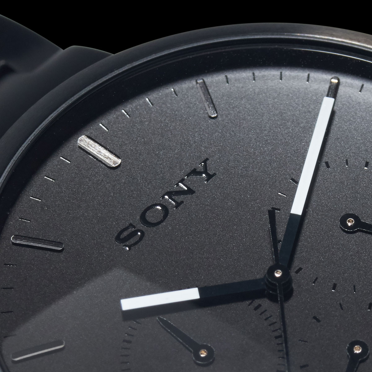 �\�j�[���S���������������wena���o��B���y�Đ��E�J�����𑀍�ł���A�b�v�f�[�g�����{