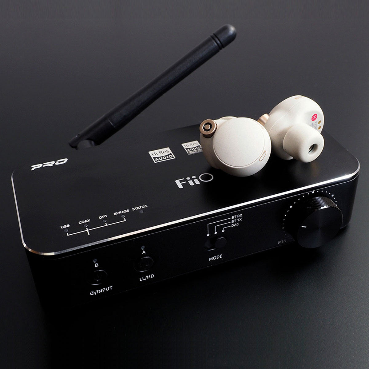 愛用のホームオーディオ機器をBluetooth化する3つのプランとチェックポイント - 価格.comマガジン 愛用のホームオーディオ機器をBluetooth化する3つのプランとチェックポイント - 価格.comマガジン