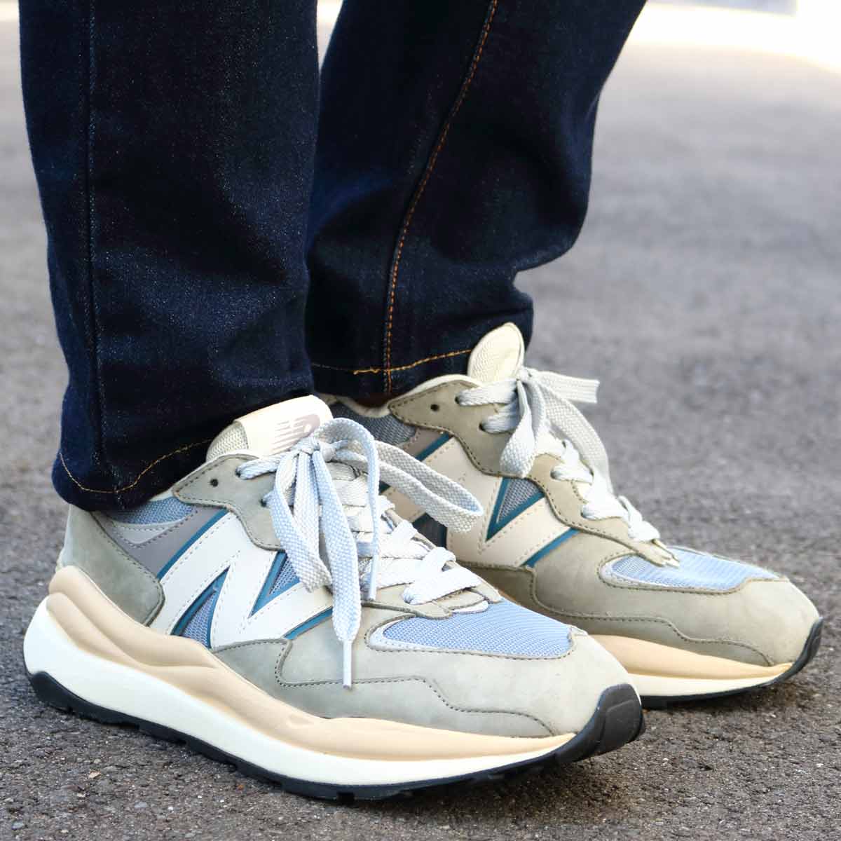 ���t�͂܂��R���I �j���[�o�����X�̖���u1300�v�J���[���܂Ƃ����u57/40�v