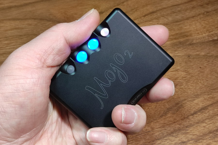 目新しさに欠けるが音は着実に進化！ CHORD Mojo 2は遊べる1台 - 価格.comマガジン