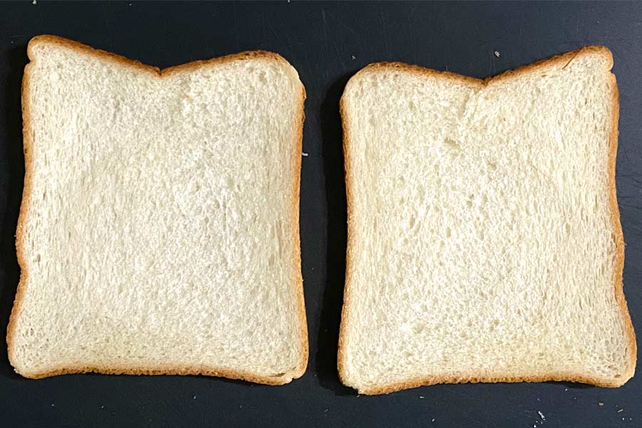 もうサンドイッチ用は買わない!? 5・6枚切り食パンを半分の薄さにできる神アイテム - 価格.comマガジン
