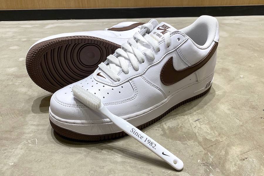 ホワイト【新品】40周年 ナイキ エアフォース1　NIKE AIR FORCE 1