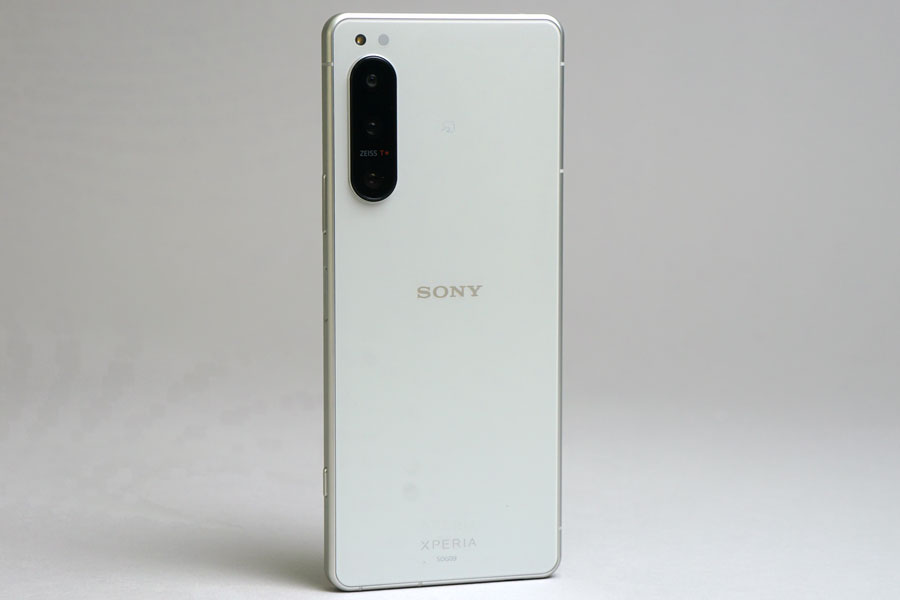 割安の高機能ハイエンド「Xperia 5 IV」の実力をチェック - 価格.com 