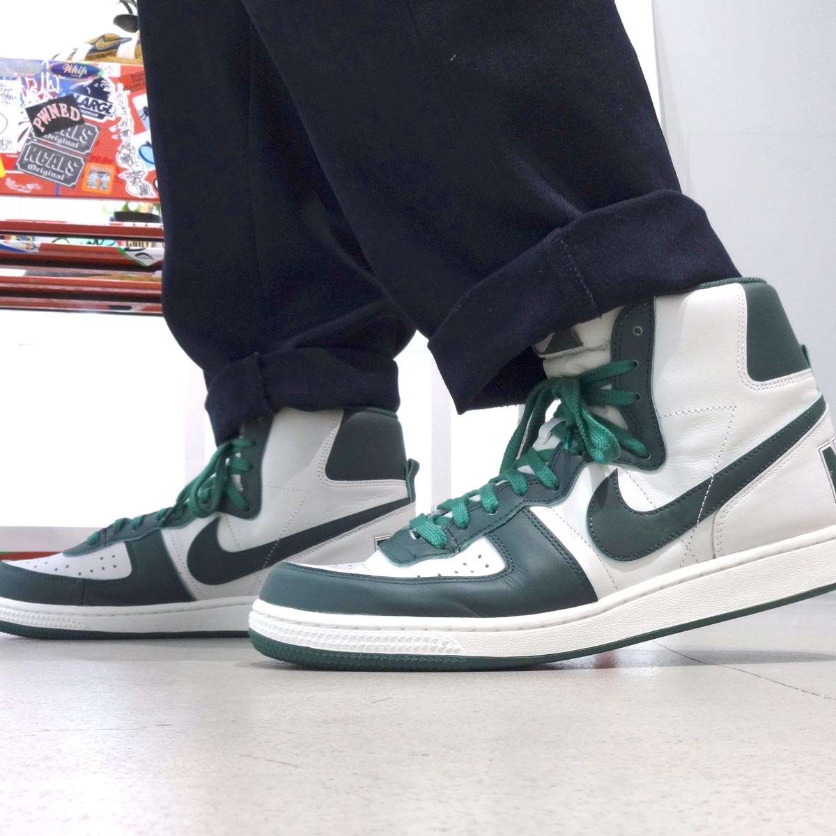 iCL80N㖼iu^[~l[^[v́uO[v15NU蕜I