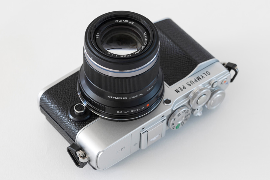 OLYMPUS PEN E-P7 M.ZUIKO 17mm F1.8 美品6オリンパスストラップ 