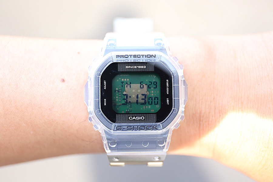 G-SHOCKの回路基板が丸見え！ 40周年記念「CLEAR REMIX」7作全部見せ