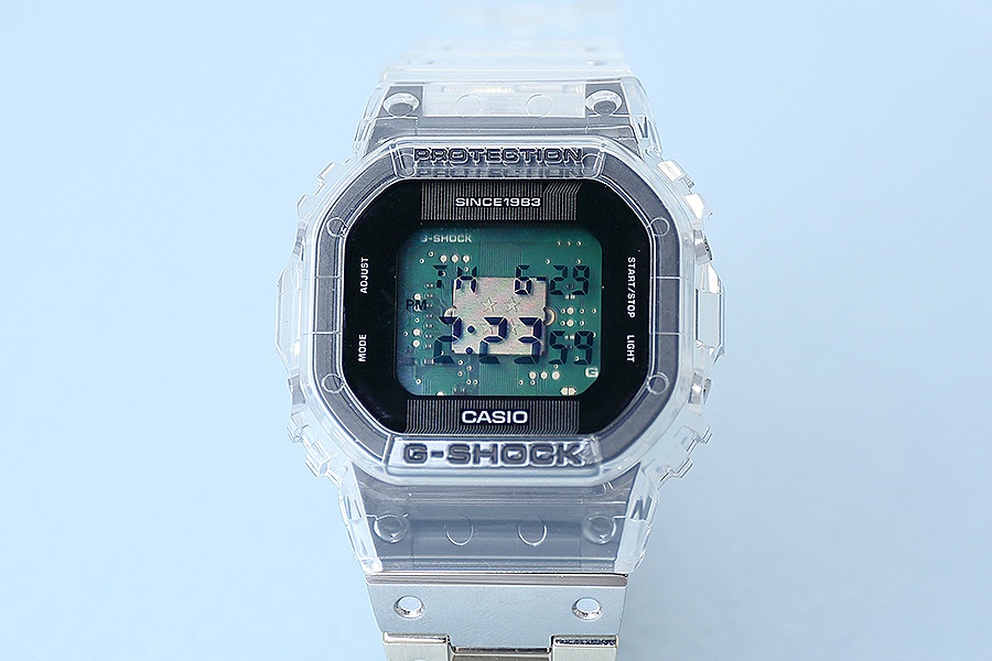 G-SHOCKの回路基板が丸見え！ 40周年記念「CLEAR REMIX」7作全部見せレビュー