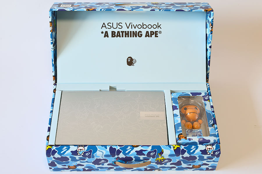 BAPEとのコラボだと!? 「ASUS Vivobook S 15 OLED BAPE Edition」を