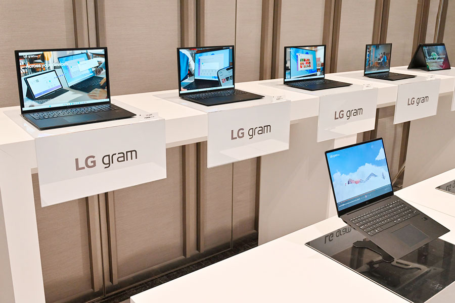 流行に 超軽量ノートパソコン gram LG ノートパソコン gram カスタマイズモデル 11標準搭載となった軽量ノート「gram」とRyzen  Win11Pro Amazon.co.jp: ノートPC