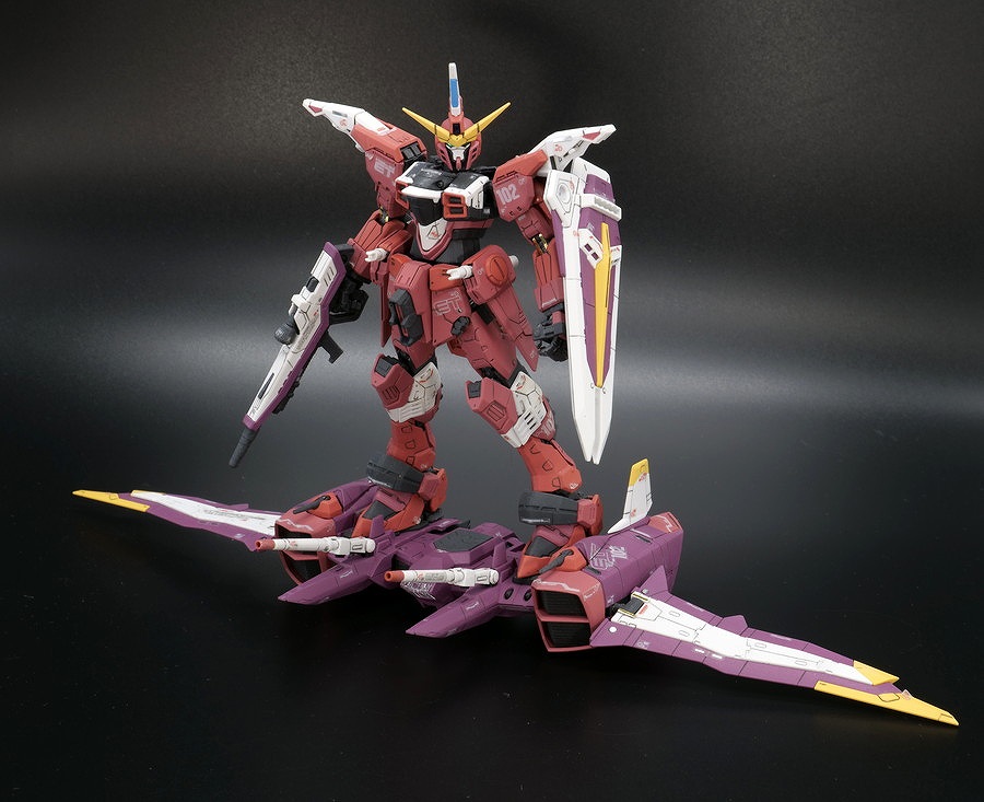 劇場版「ガンダムSEED」の「1/144 イモータルジャスティスガンダム」を過去作と徹底比較！ - 価格.comマガジン