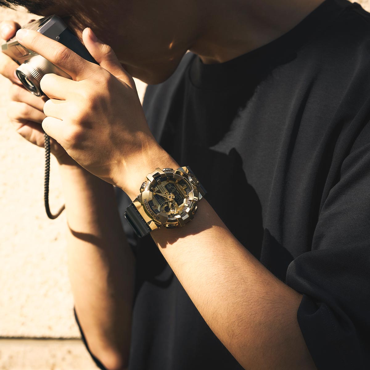 �g����G-SHOCK�h���Q�I �u���F�̘r���v�͂�����Ɓc�c�v�Ƃ����l���~�����Ȃ郏�P